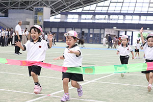 エンゼル運動会３　　　年少かけっこ