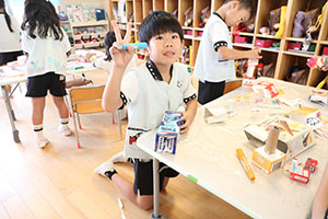 トロフィーの制作　B