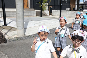 秋探しにでかけました　さくら・たんぽぽ