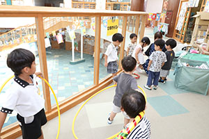 ひまわり組さんと遊びました　あひる・ひまわり
