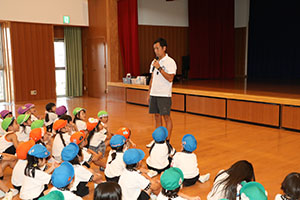 運動会の表彰式　　年長組