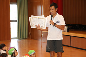 運動会の表彰式　　年長組