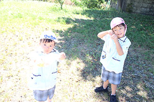 お散歩へでかけました　うさぎ・りす
