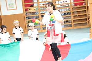 バルーンとリレーに挑戦　ぱんだ・E