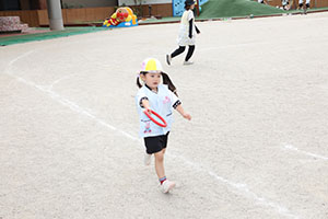 バルーンとリレーに挑戦　ぱんだ・E
