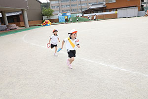 バルーンとリレーに挑戦　ぱんだ・E