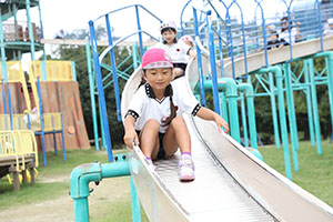 東員町中部公園遠足 　年中　 NO.2