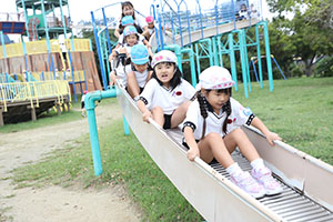 東員町中部公園遠足 　年中　 NO.2