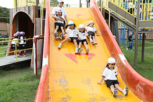 東員町中部公園遠足 　年中　 NO.1