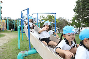 東員町中部公園遠足 　年中　 NO.1