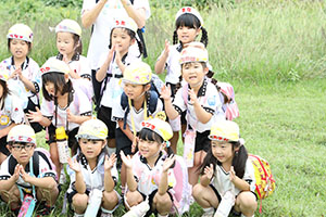 東員町中部公園遠足 　年中　 NO.1