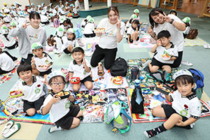 エンゼルドームでお弁当🎵　 　年少