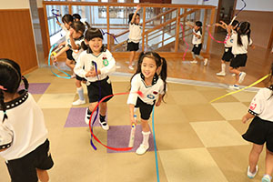 リズムフェスティバルのチームで遊びました　年長　NO．2
