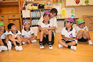 リズムフェスティバルのチームで遊びました　年長　NO．2