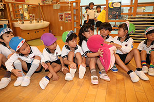 リズムフェスティバルのチームで遊びました　年長　NO．2