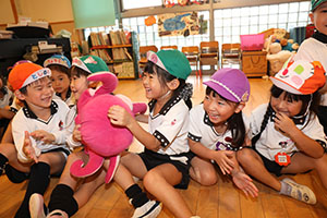 リズムフェスティバルのチームで遊びました　年長　NO．2