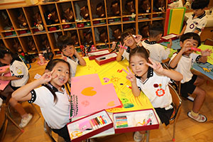 リズムフェスティバルのチームで遊びました　年長　NO．1