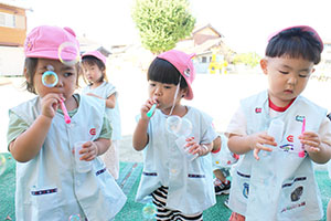 シャボン玉をしました　ひよこ