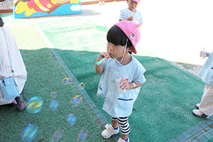 シャボン玉をしました　ひよこ