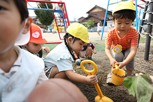 元気いっぱい園庭遊び！！