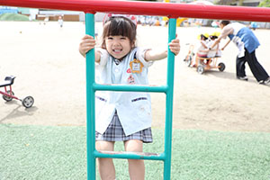 元気いっぱい園庭遊び！！