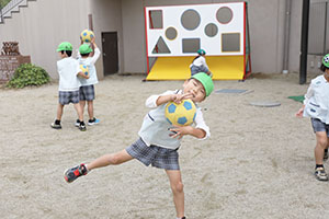 元気いっぱい園庭遊び！！
