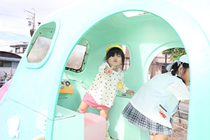 元気いっぱい園庭遊び！！