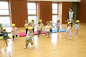 体操教室　ーマットー　あひる