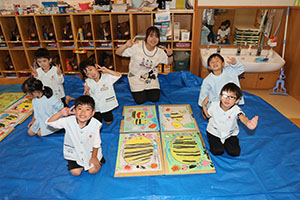 絵画教室　ばら・すみれ