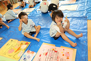 絵画教室　ばら・すみれ