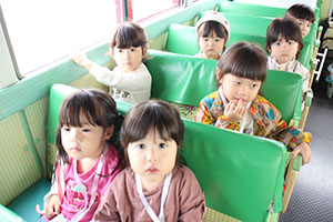 キッズクラブの汽車バス遠足　火曜コース