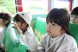 キッズクラブの汽車バス遠足　火曜コース