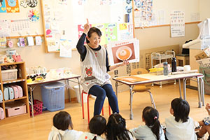 「スパイスのおはなし」の紙芝居　ばら