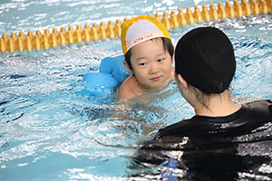 トップスイミングへ行きました　ばら・すみれ　NO．2