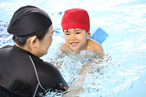 トップスイミングへ行きました　ばら・すみれ　NO．2