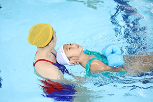 トップスイミングへ行きました　ばら・すみれ　NO．2