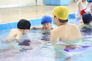 トップスイミングへ行きました　ばら・すみれ　NO．2