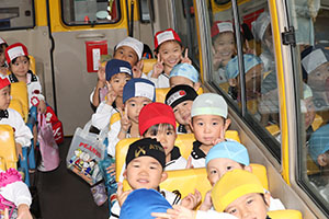 トップスイミングへ行きました　ばら・すみれ　NO．1