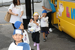 トップスイミングへ行きました　ばら・すみれ　NO．1