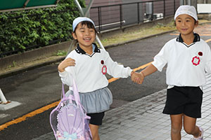 トップスイミングへ行きました　ばら・すみれ　NO．1