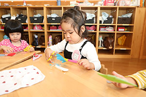 ほうきの制作　ひよこ