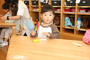 ほうきの制作　ひよこ