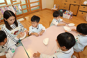 ハロウィンバッグの制作　こあら