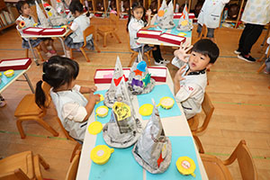 魔女の帽子の制作　ぱんだ