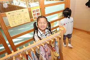 魔女の帽子の制作　ぱんだ