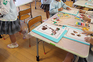 枝豆とさつまいもなどの絵を描きました　B