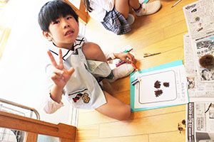 枝豆とさつまいもなどの絵を描きました　B