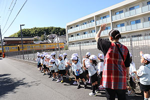 お散歩へでかけました　さくら・たんぽぽ