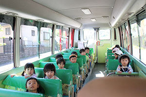 汽車バス遠足　キッズ木曜クラス