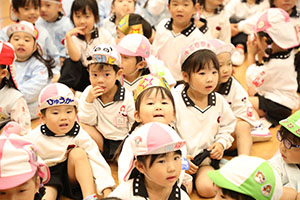 10月生まれのお誕生会　ー仮装間違い探しー　年少